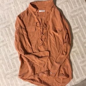 Equipment lace up shirt